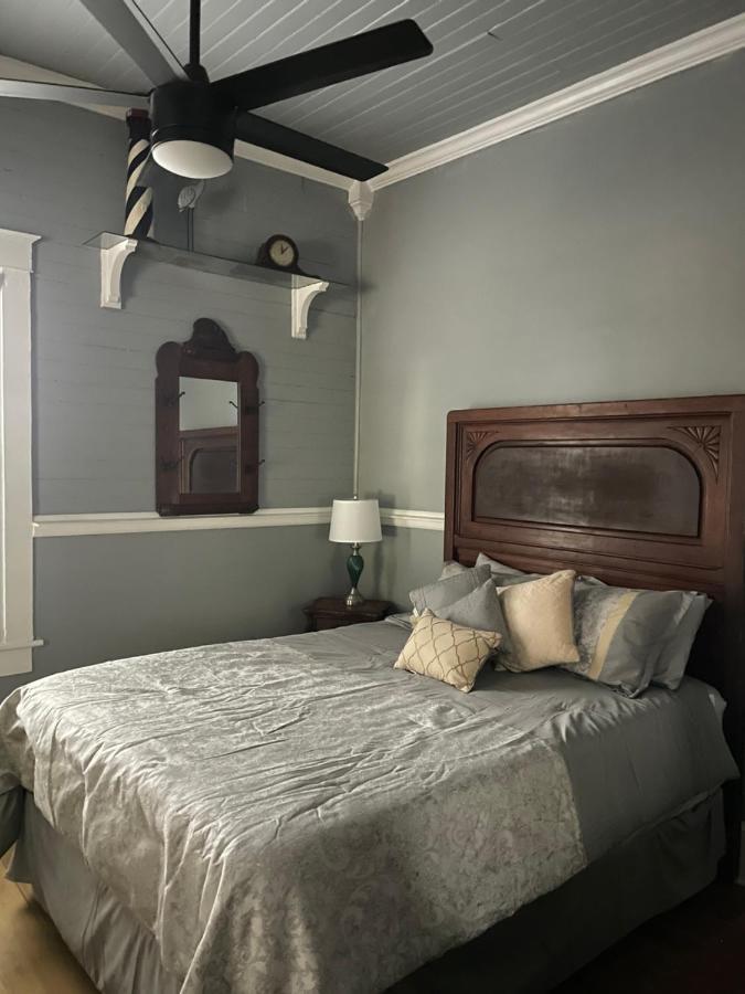 150 Year Old Restored Lincolnville Cottage St. Augustine Exterior photo